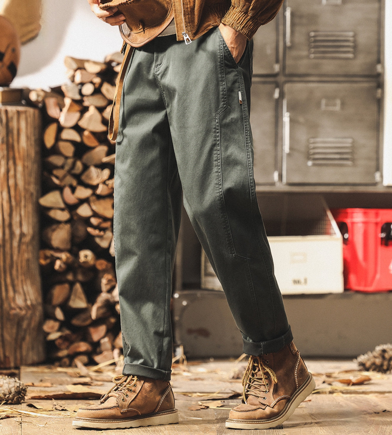 Panelled Straight Casual Pants