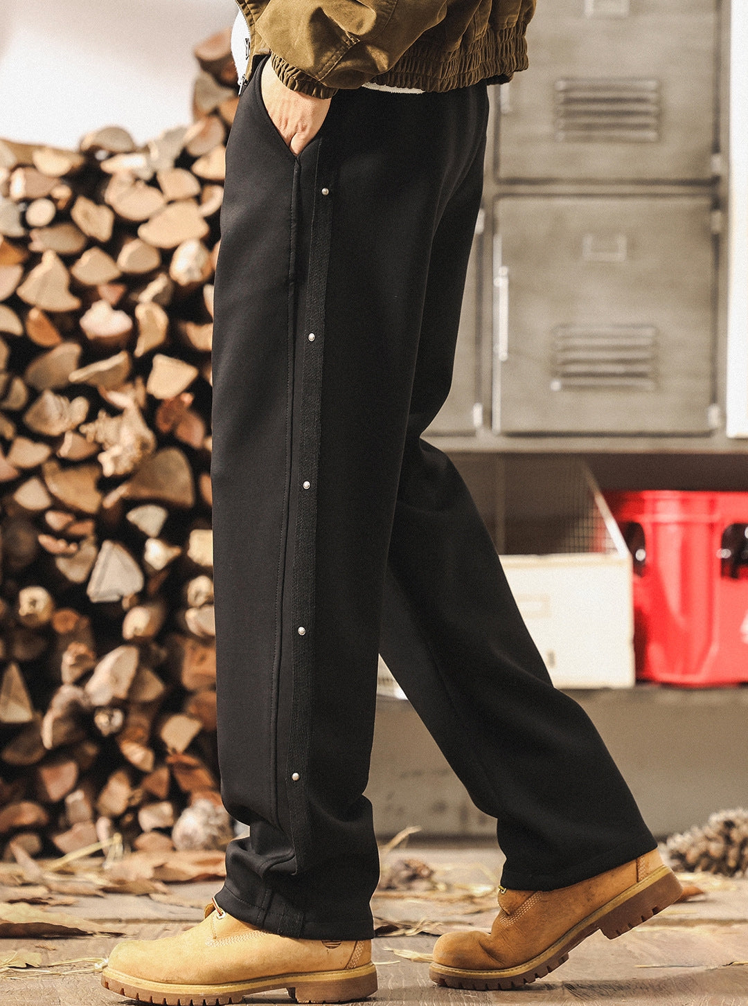 Snap-Side Button SweatPants