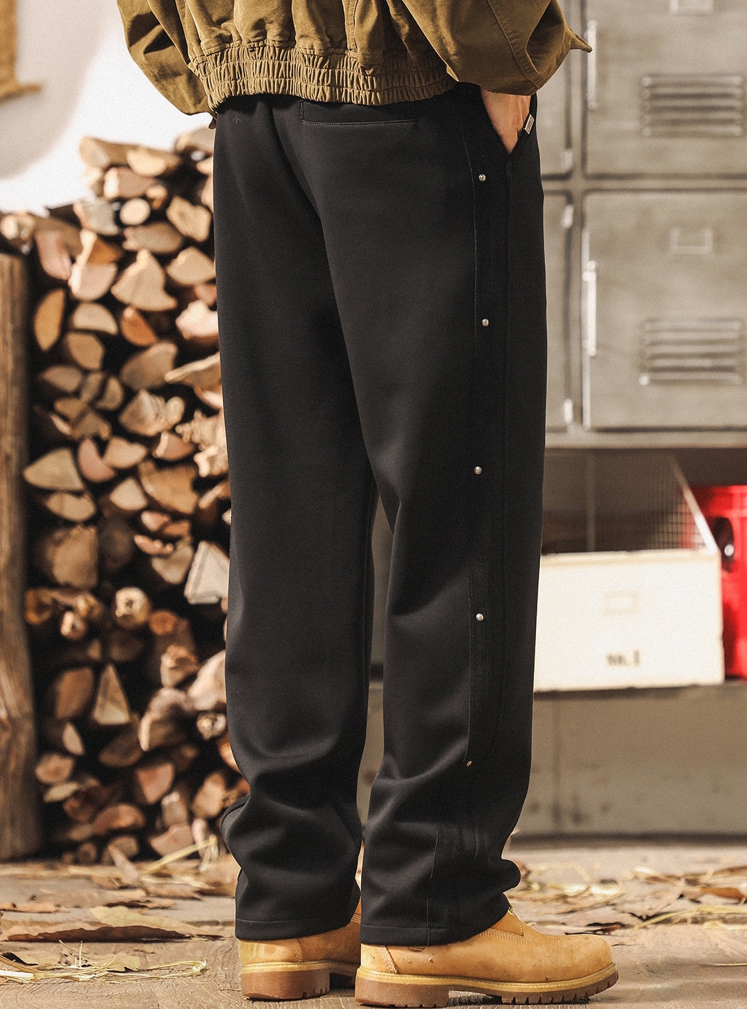 Snap-Side Button SweatPants