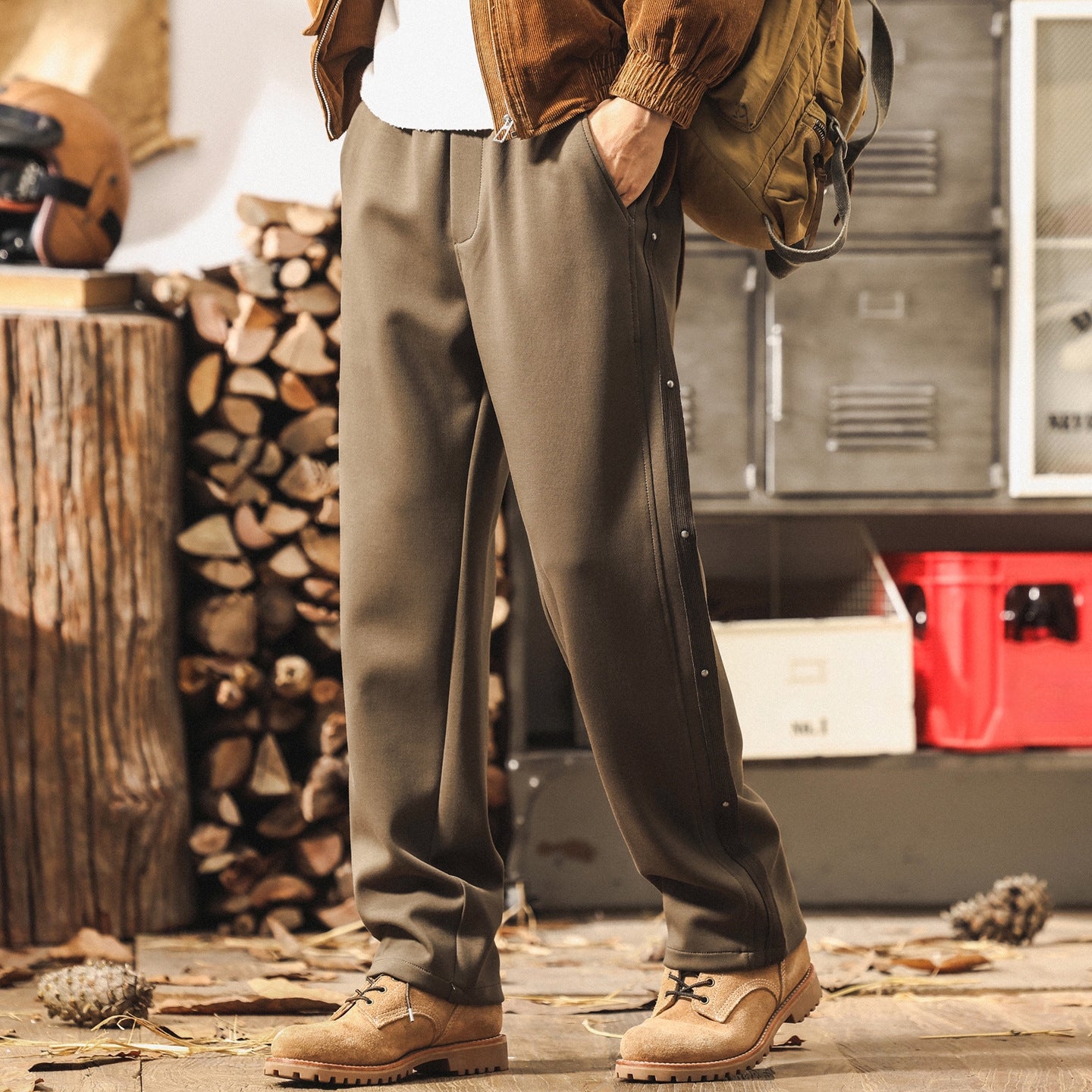 Snap-Side Button SweatPants