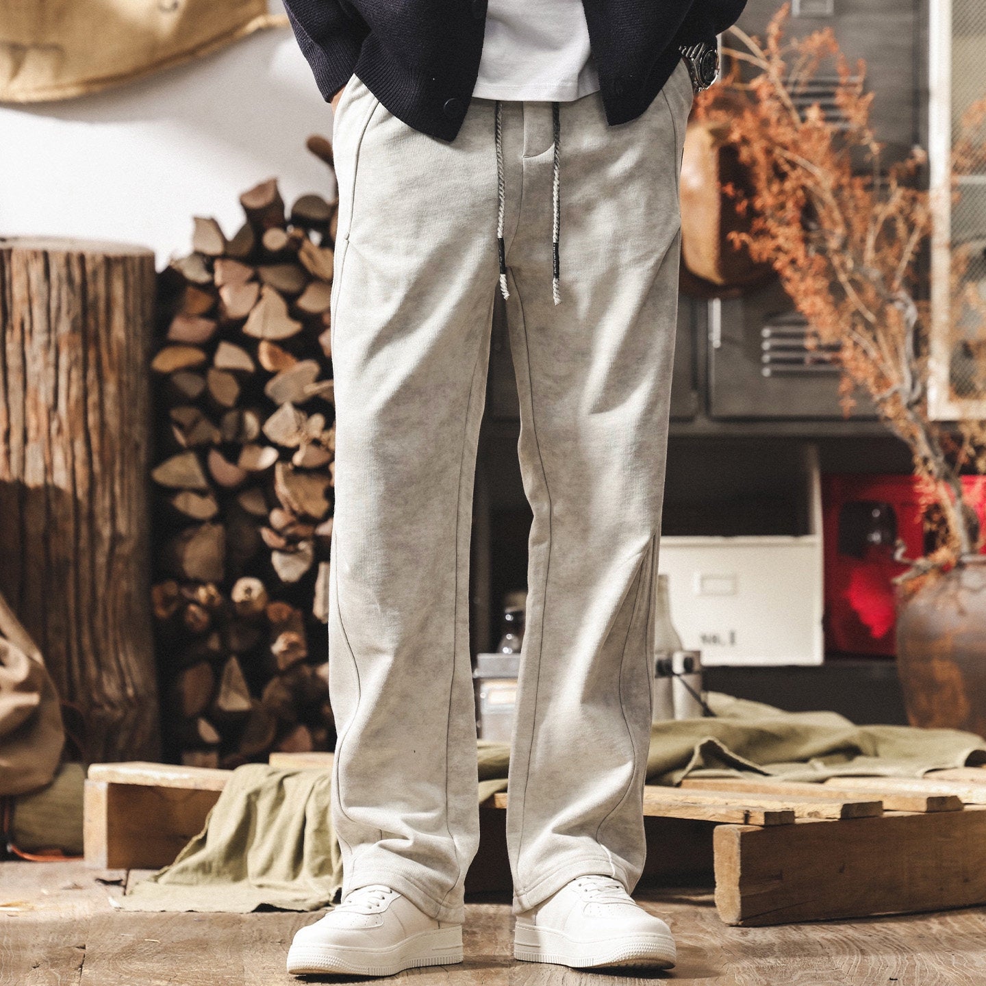 Cement Drift Sweatpant in Desert Stone