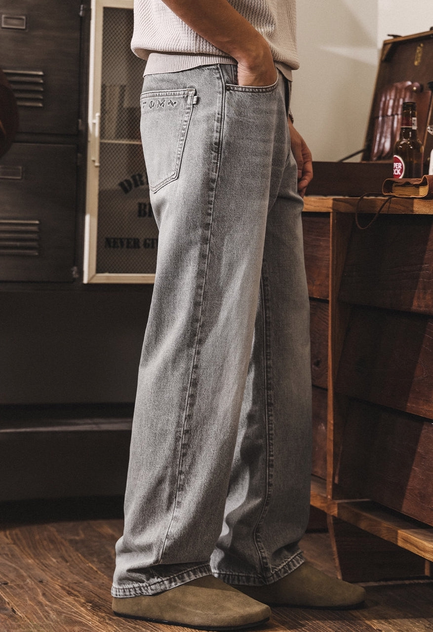 Washed Straight Jeans in Ash Grey