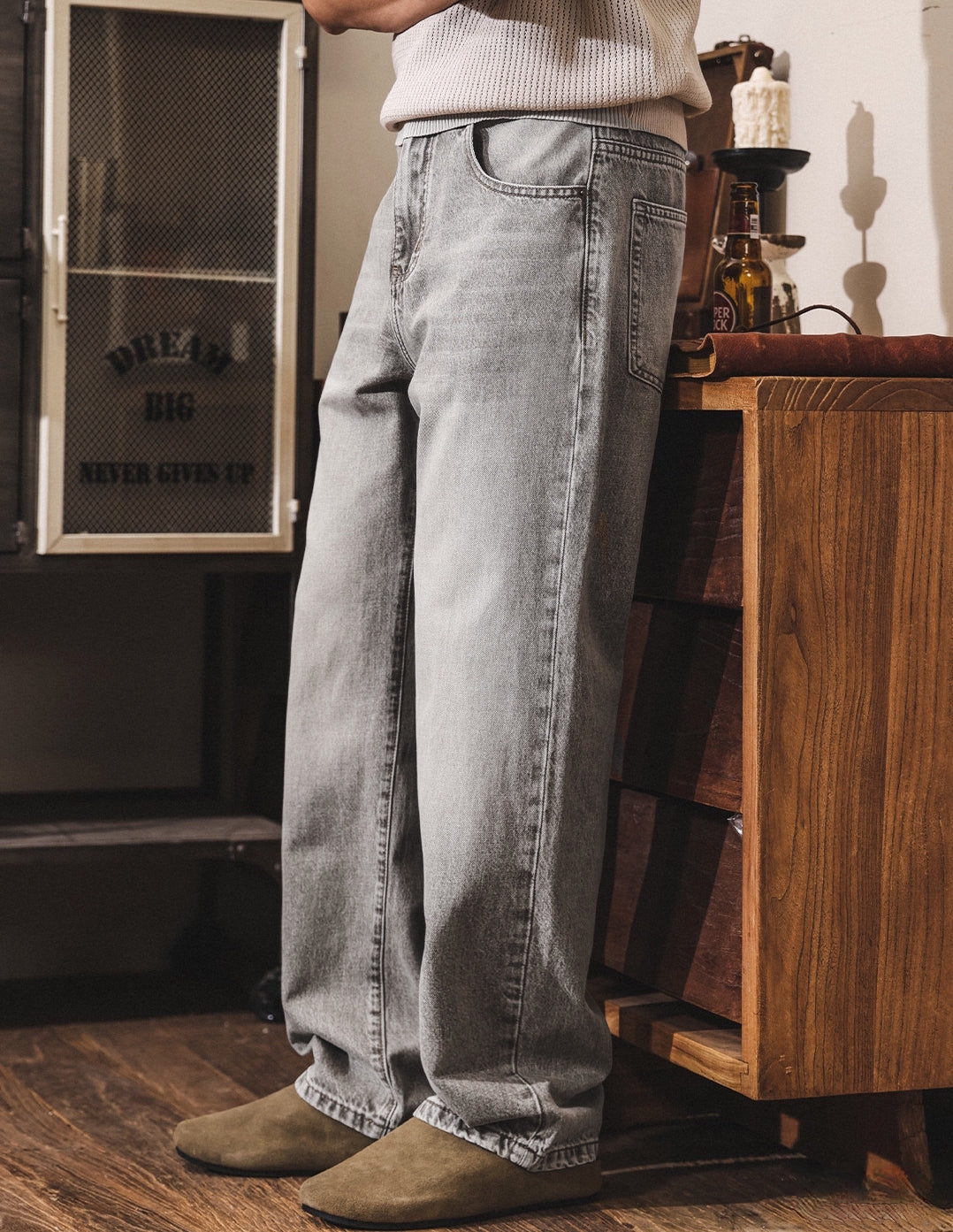 Washed Straight Jeans in Ash Grey