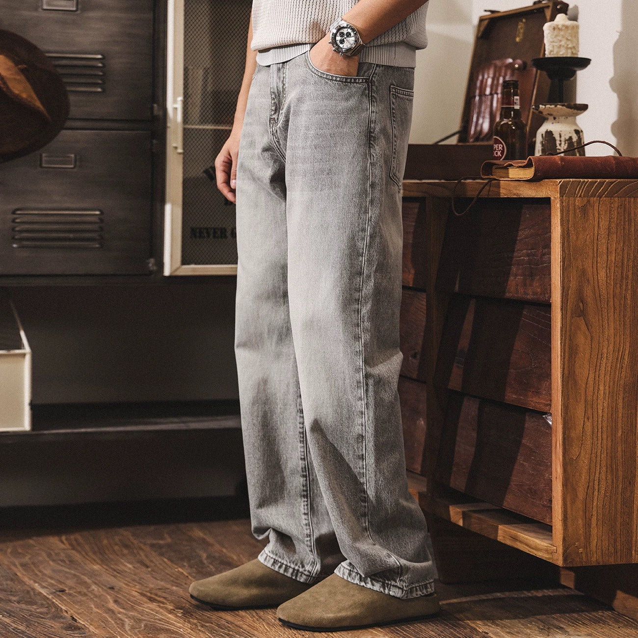 Washed Straight Jeans in Ash Grey