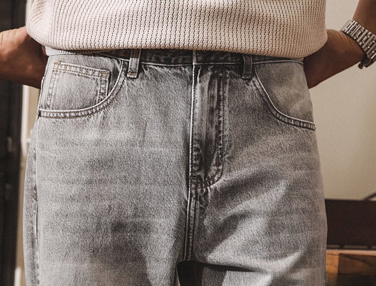 Washed Straight Jeans in Ash Grey