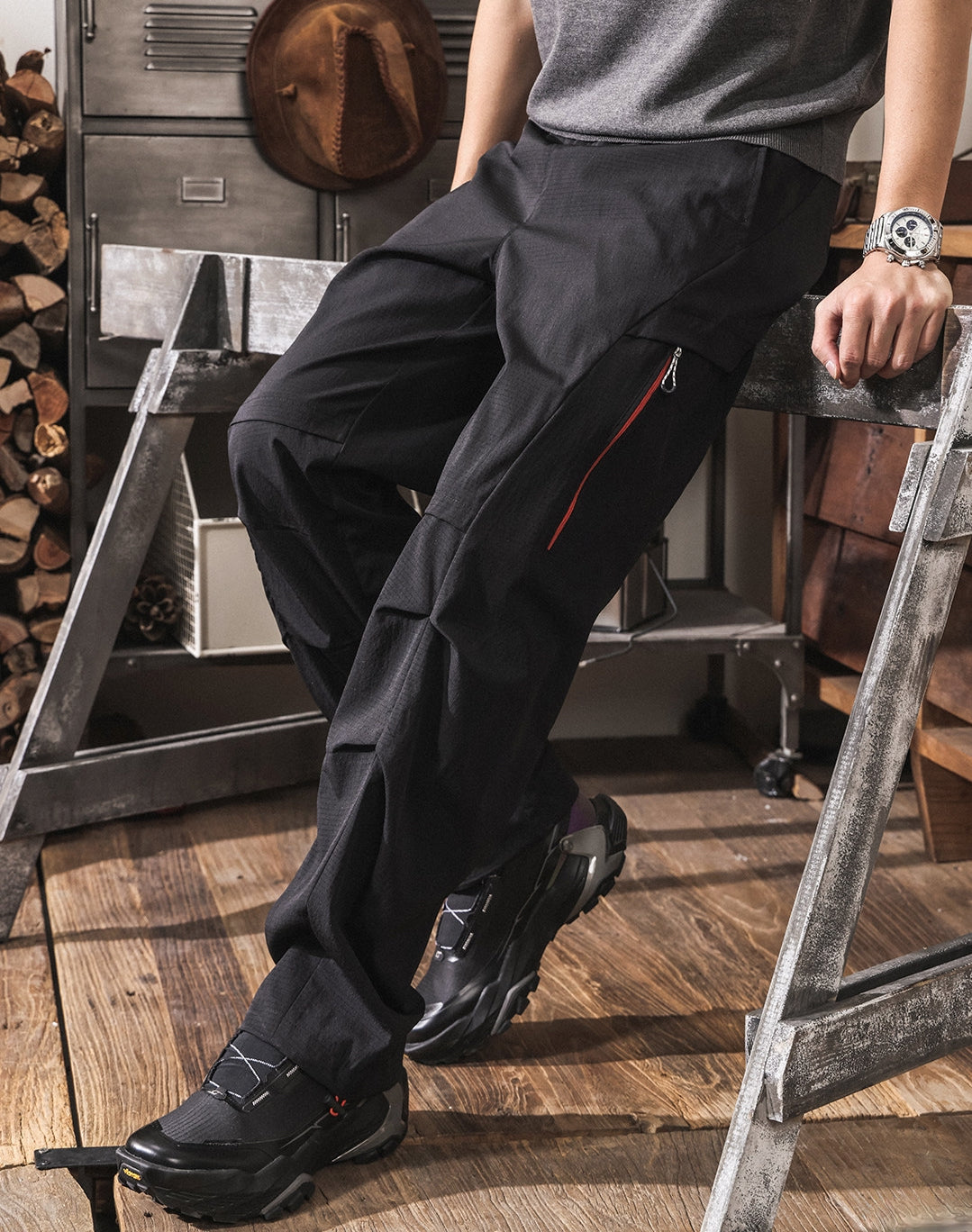 Quick Drying Paratrooper Pants in Black