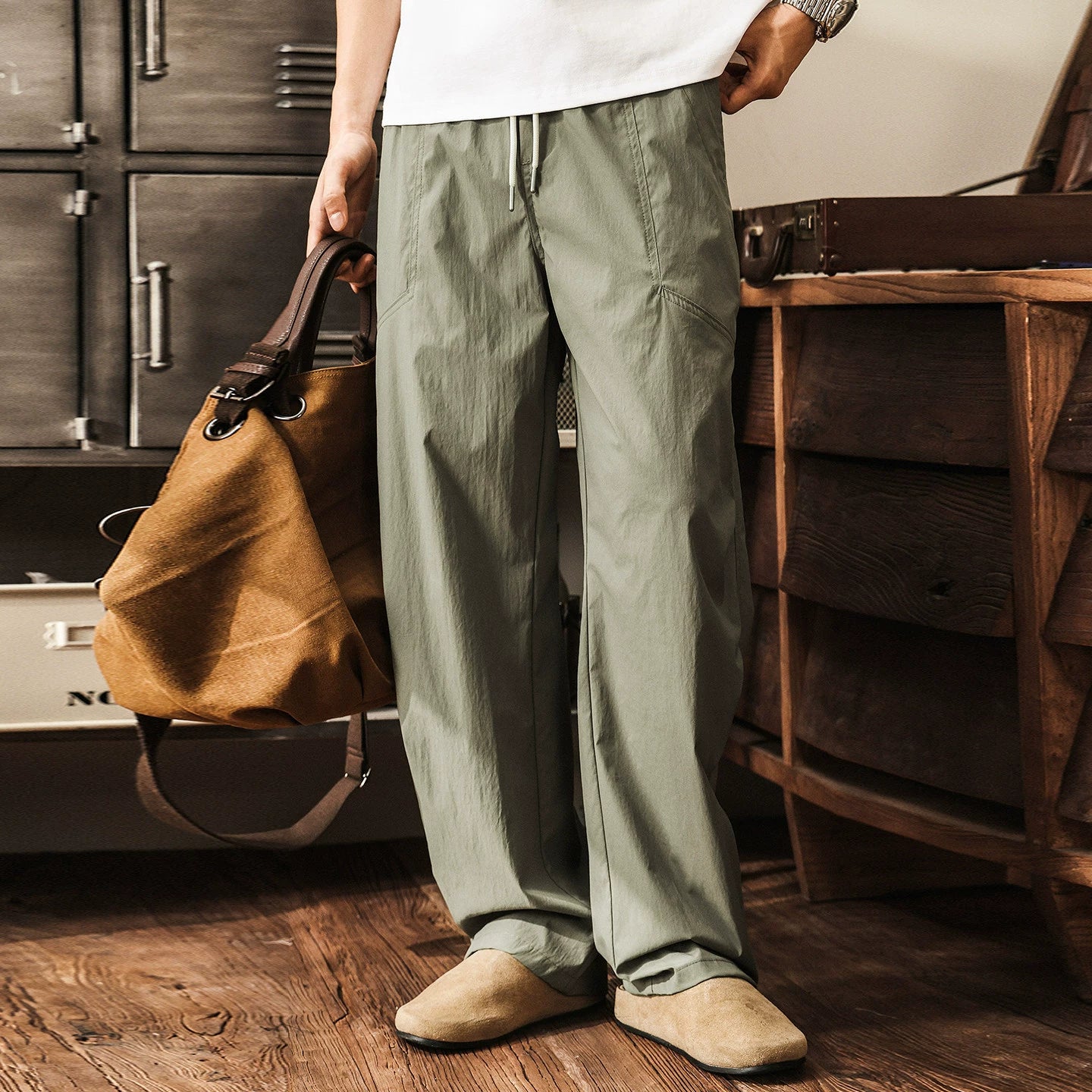 Field Panelled Lightweight Cargo Trousers - ARMYGREEN