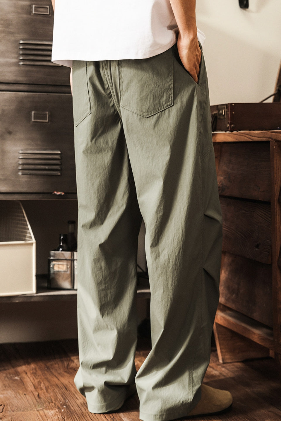 Field Panelled Lightweight Cargo Trousers - ARMYGREEN