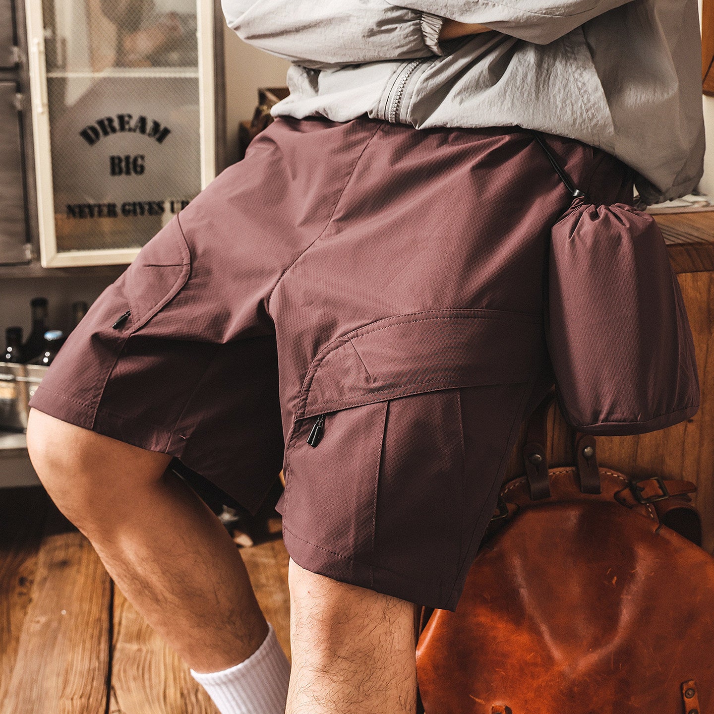 Quick Drying Outdoor Cargo Shorts in Burgundy