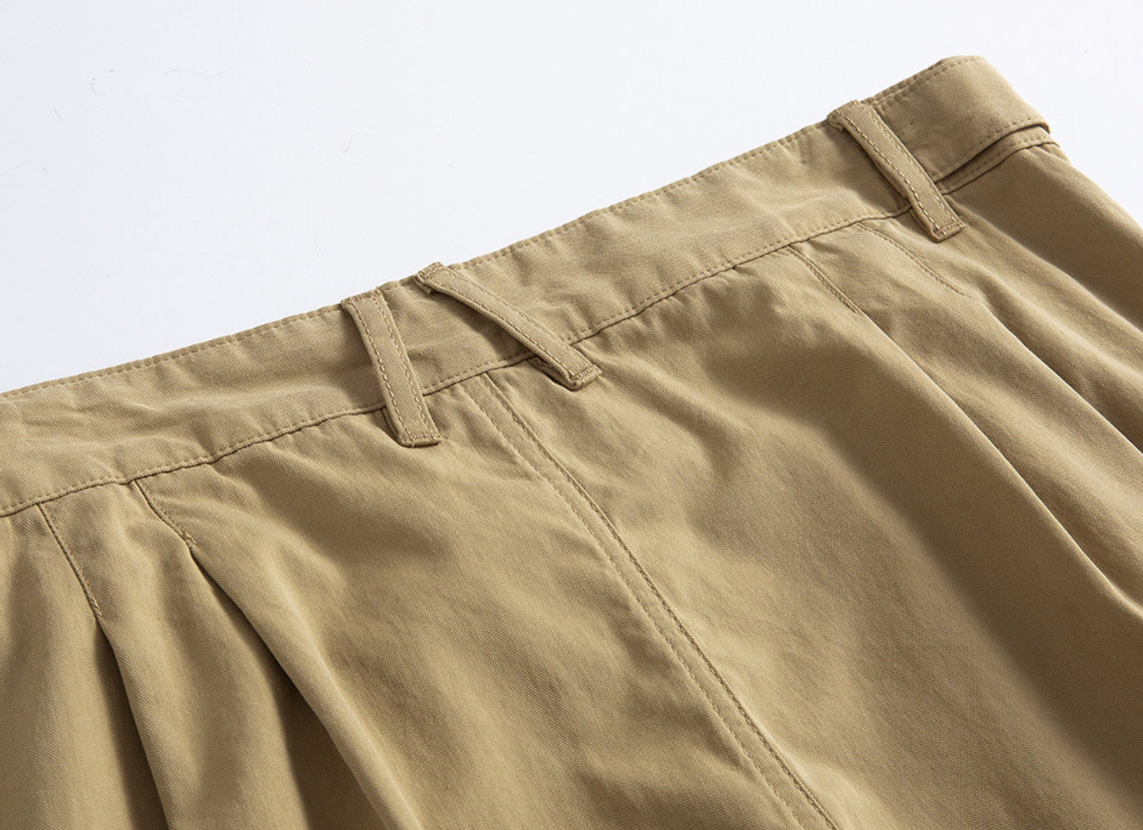 Cool Feel Cotton Light Weight Pleated Cargo Pants - KHAKI
