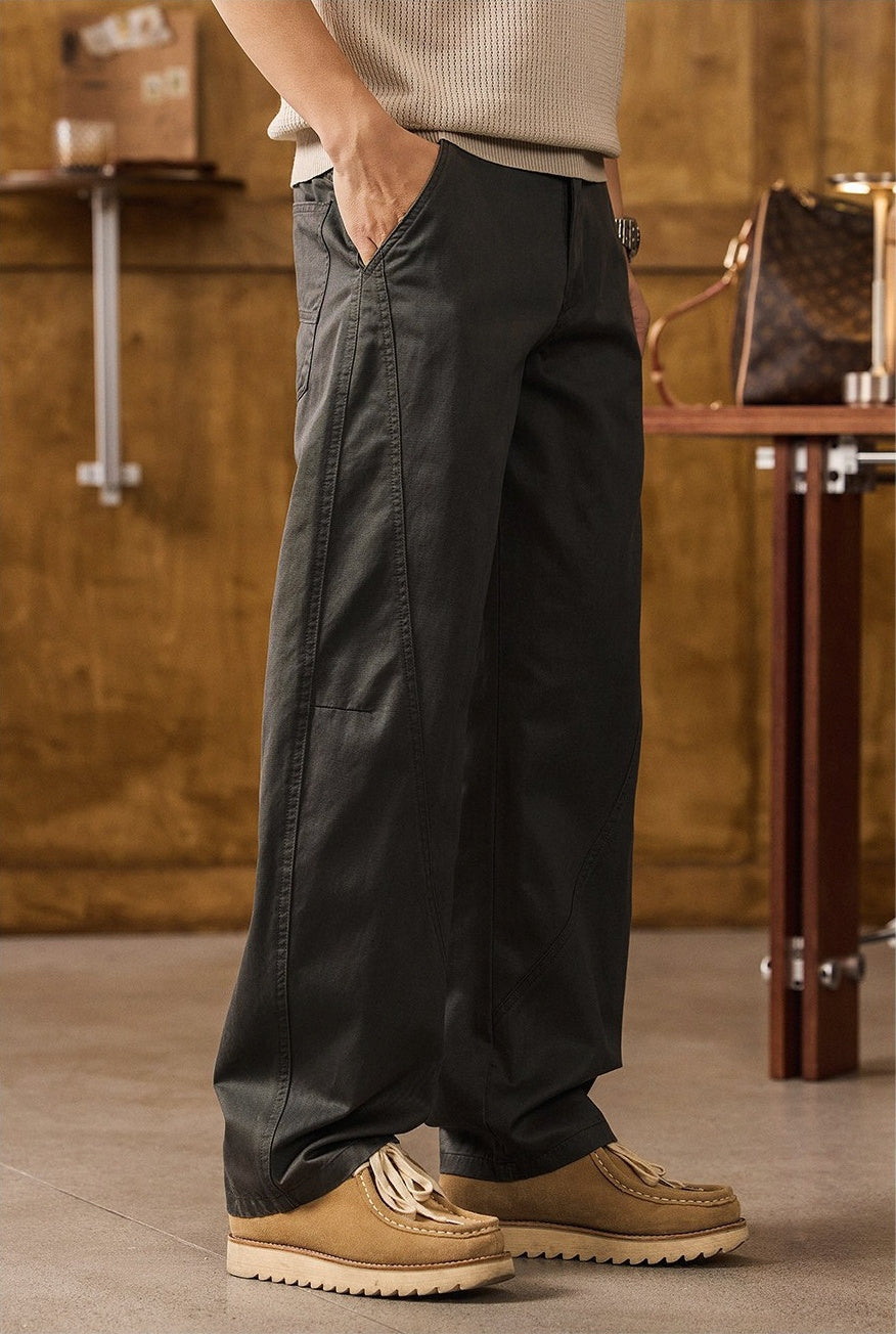 The Horizon Curved-Blade Fluid Korean Fit Trouser - DARKGREY