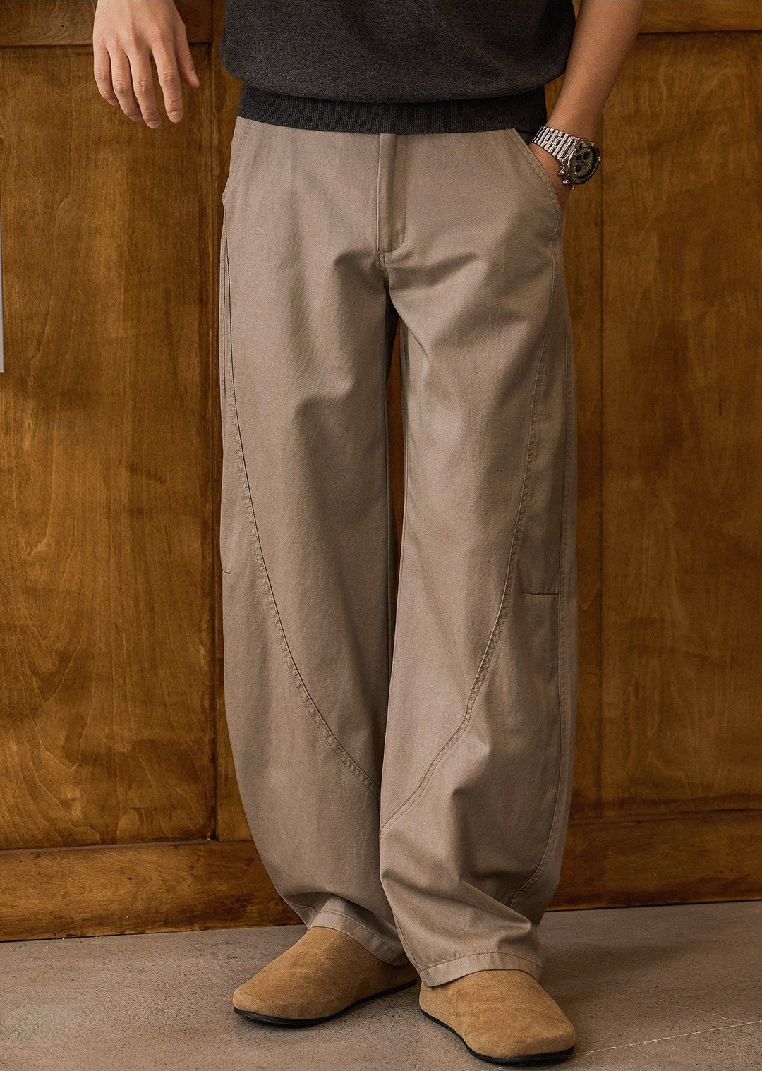 The Horizon Curved-Blade Fluid Korean Fit Trouser - KHAKI