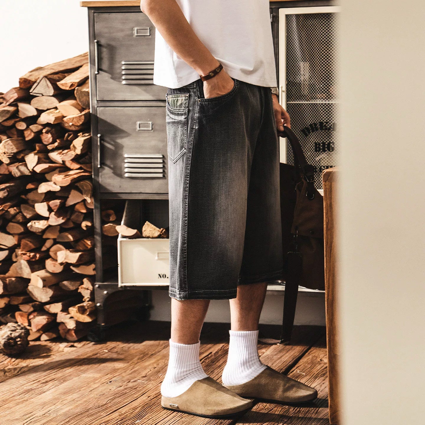 Distressed Black Wash Denim Culotte - Below Knee Baggy Jorts