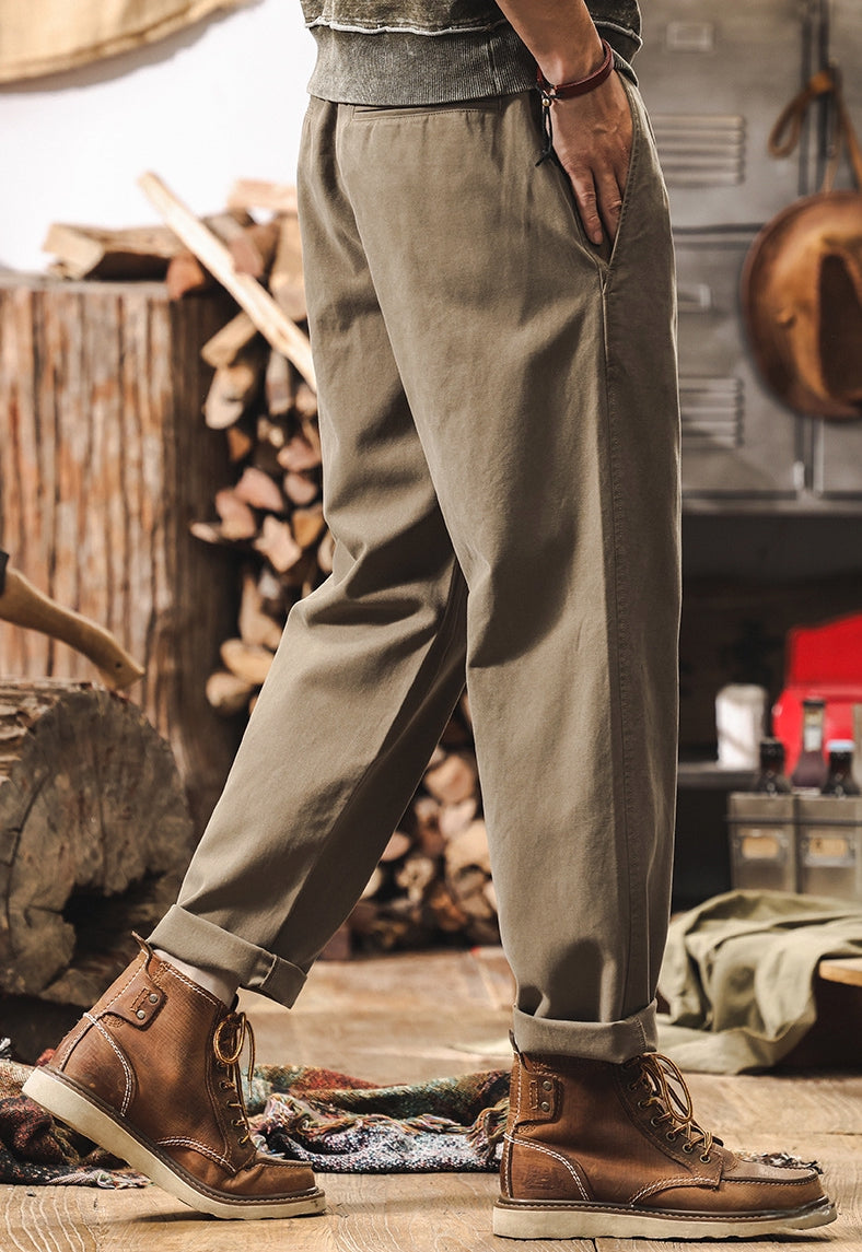 Classic Pleated Chino