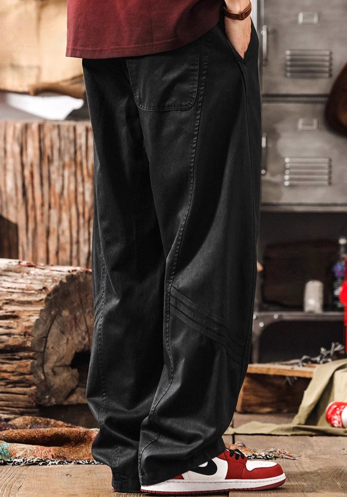 Wear Resistant Wide-Leg Streetwear Pants in Black
