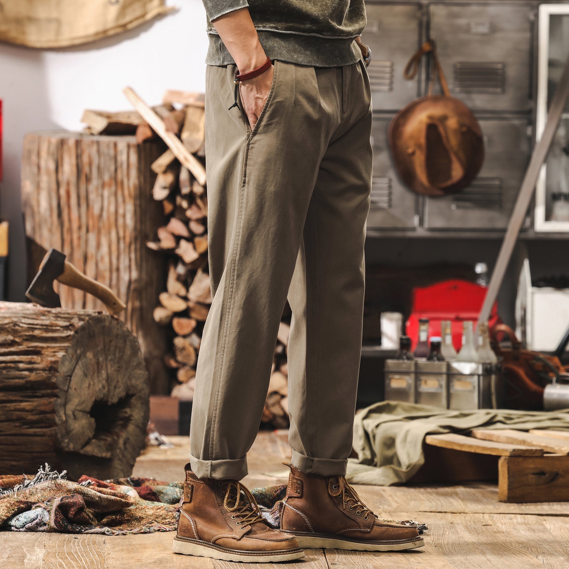 Classic Pleated Chino