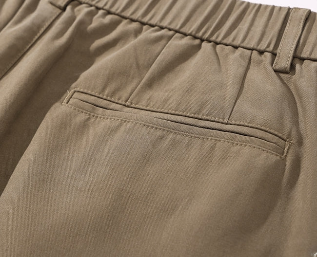 Classic Pleated Chino