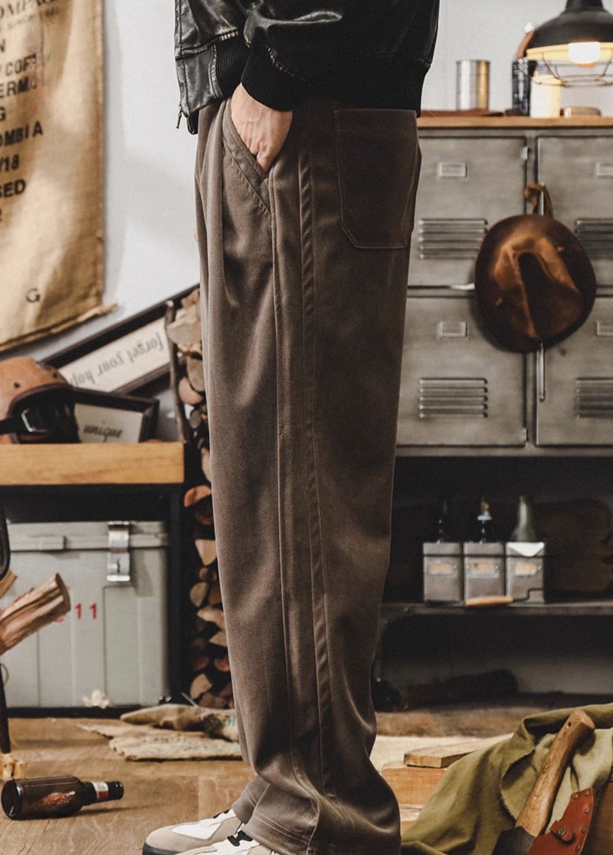 Wanderer Velour Lounge Pants - J202408191653_BRO