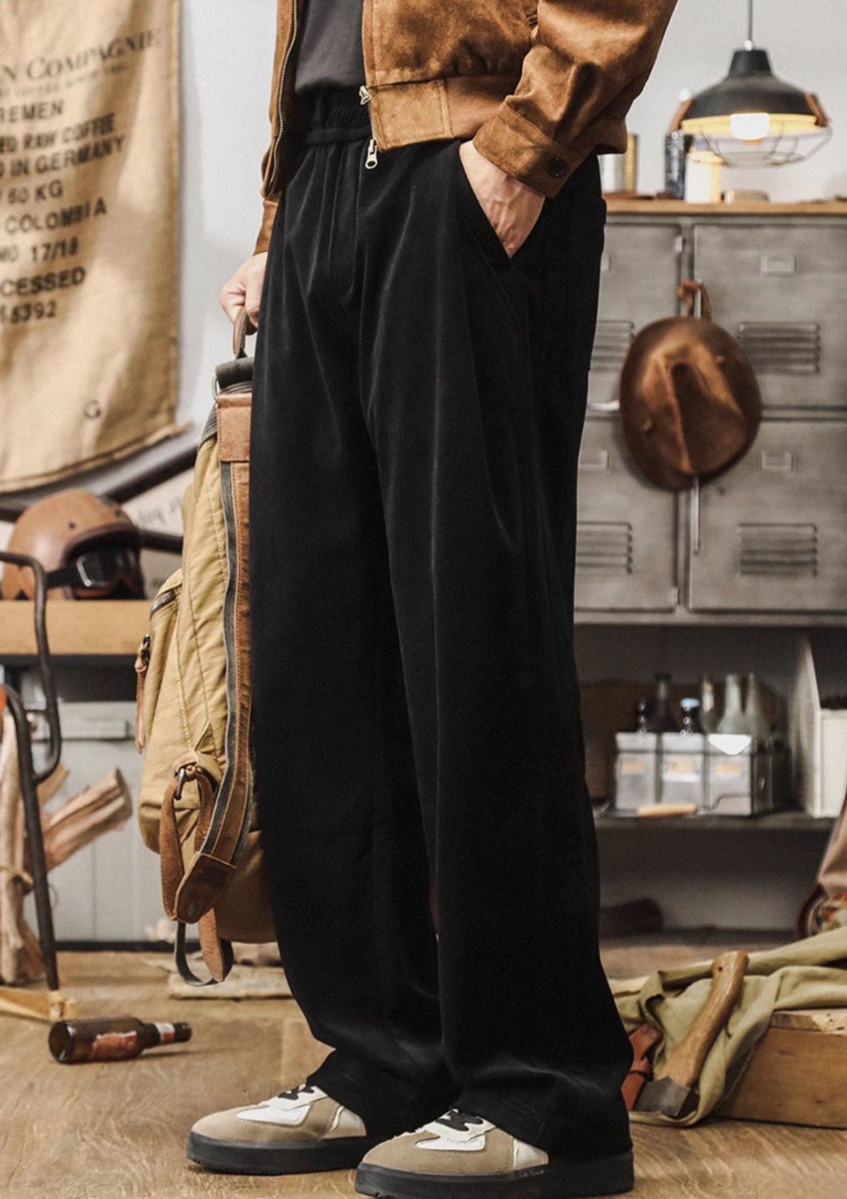 Wanderer Velour Lounge Pants - J202408191653_BLA