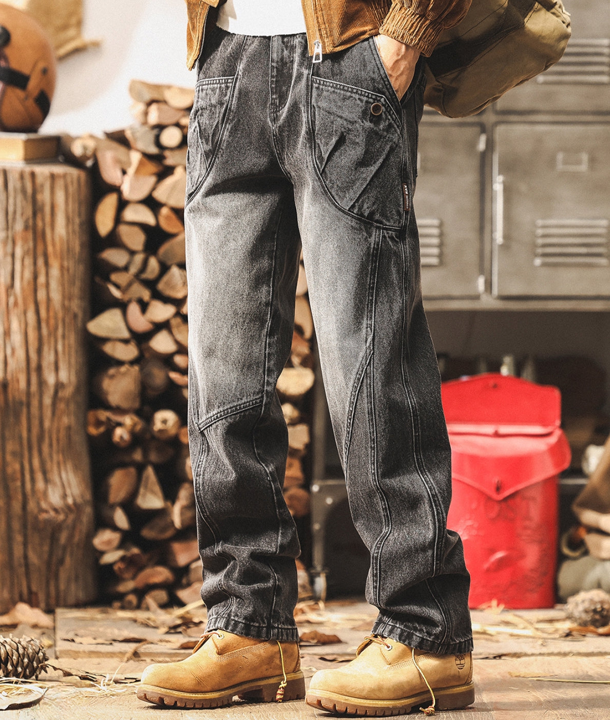 Washed Loose Panelled Jeans