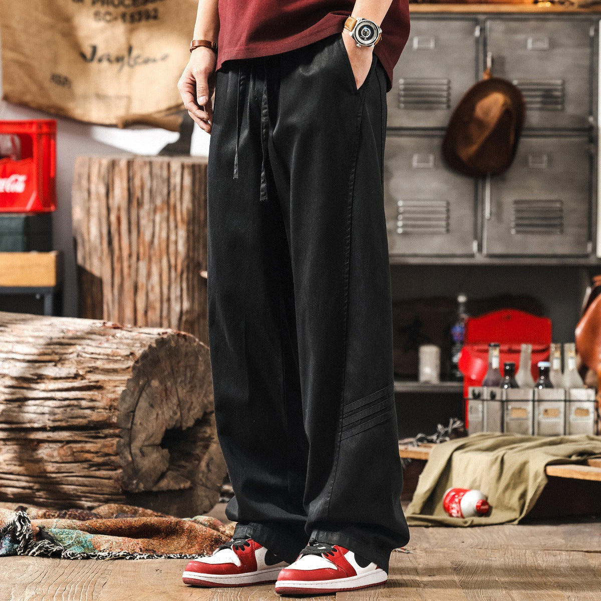 Wear Resistant Wide-Leg Streetwear Pants in Black